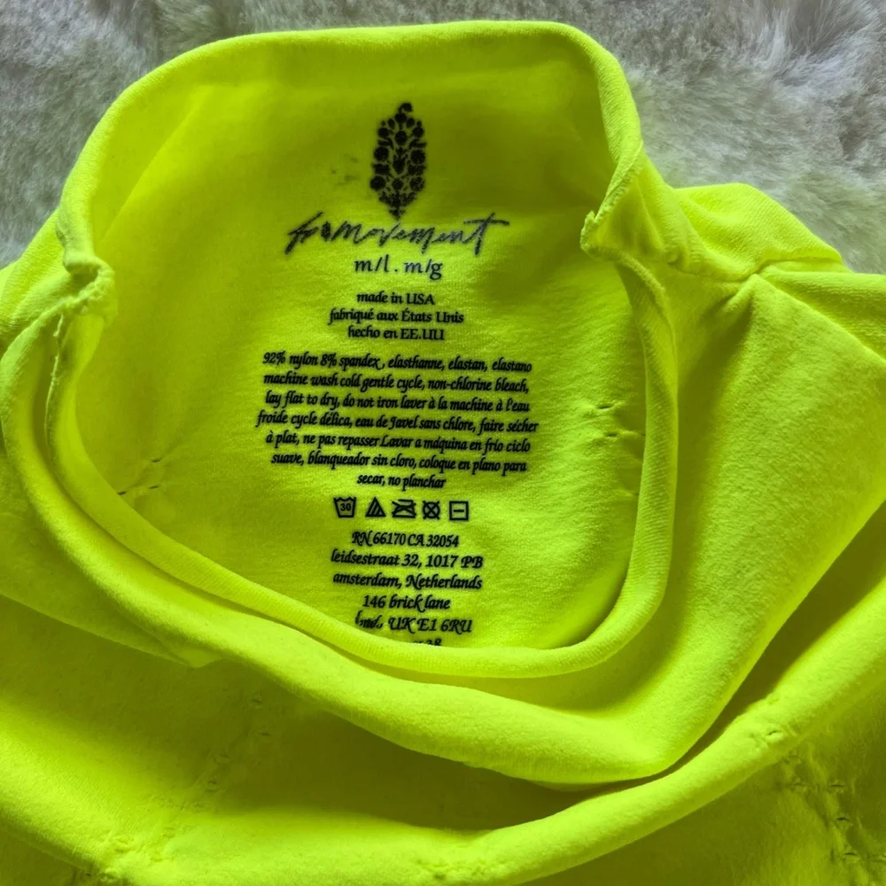 Free People Movement Good Karma High-Neck Layer M/L - Picture 3 of 7